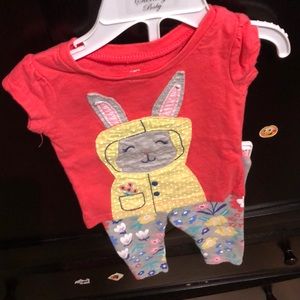 Bunny t-shirts with pans